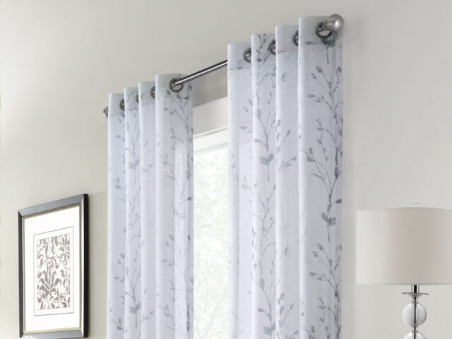 Window Treatments Blinds Shades Bed Bath Home Decor Serving Maine Curtainshop Of Maine